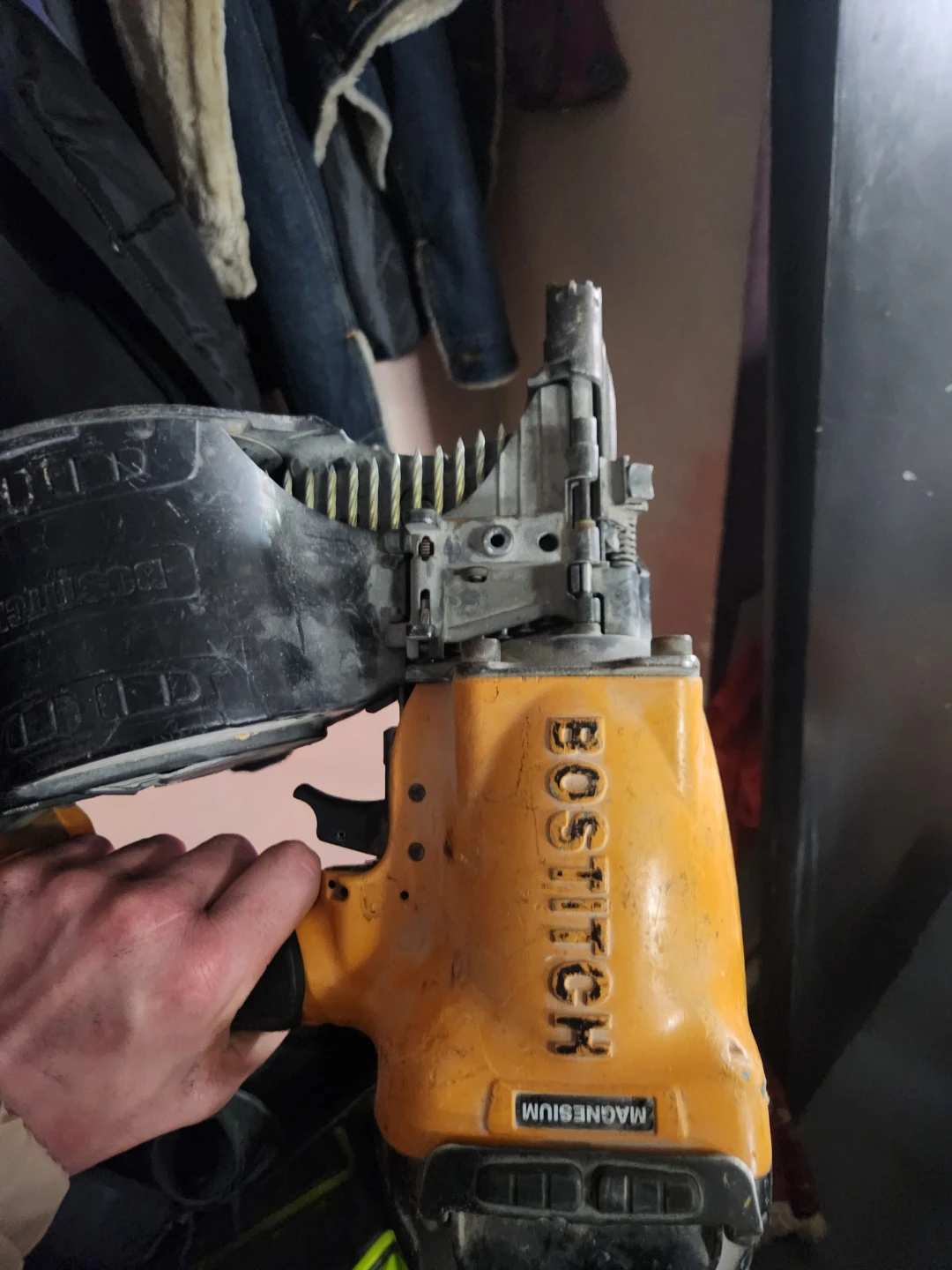 Bostitch Coil Nailer - photo 4