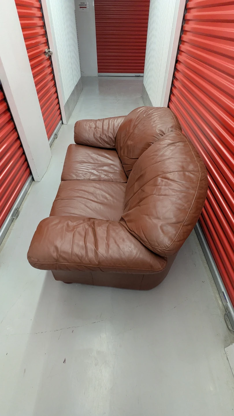 Free Delivery - High Quality Cognac Leather Couch - photo 3