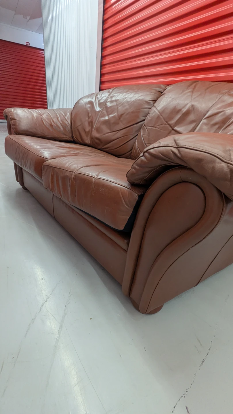 Free Delivery - High Quality Cognac Leather Couch - photo 4