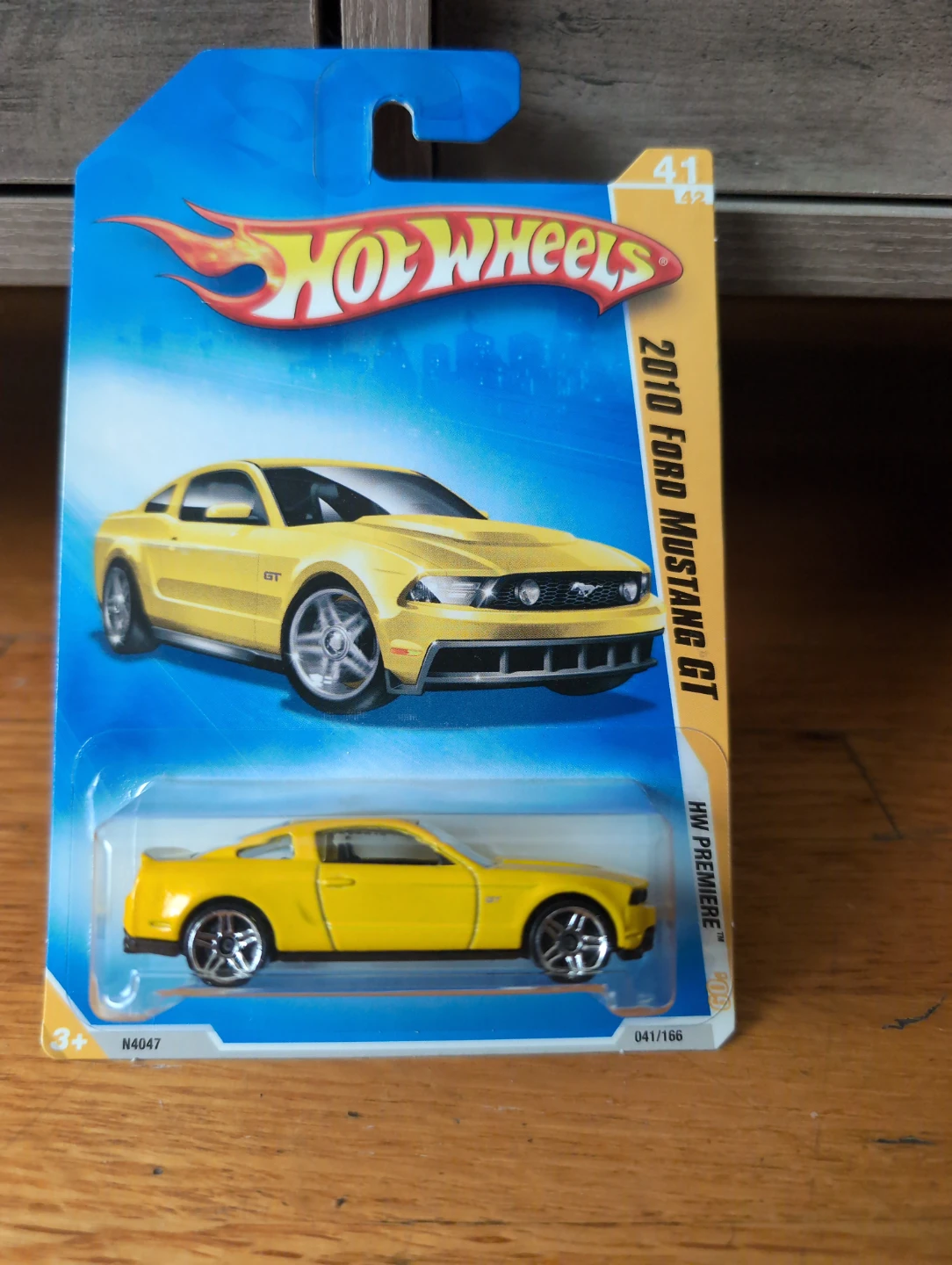 Hot Wheels 2010 Ford Mustang GT