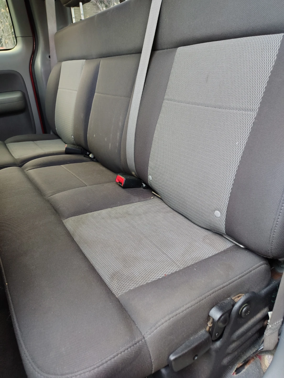 Ford F-150 Front and Rear Seat Set - photo 3