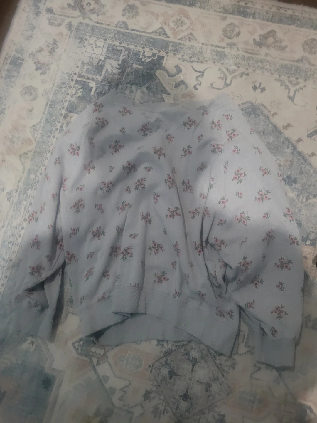 Urban Rebel Floral Crewneck Sweater Size L