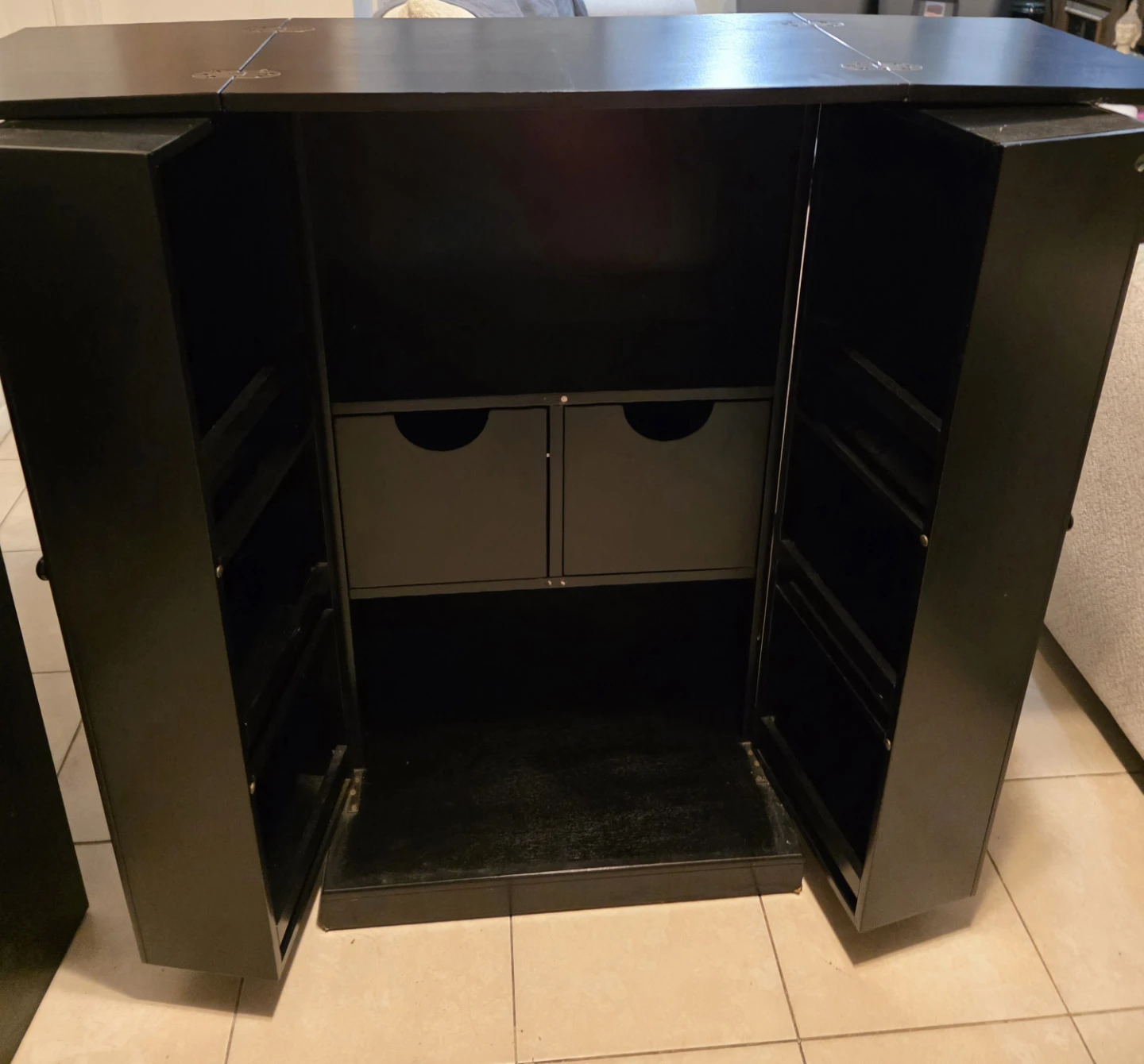 Black Bar Cabinet / Liquor Cabinet for Sale - photo 2