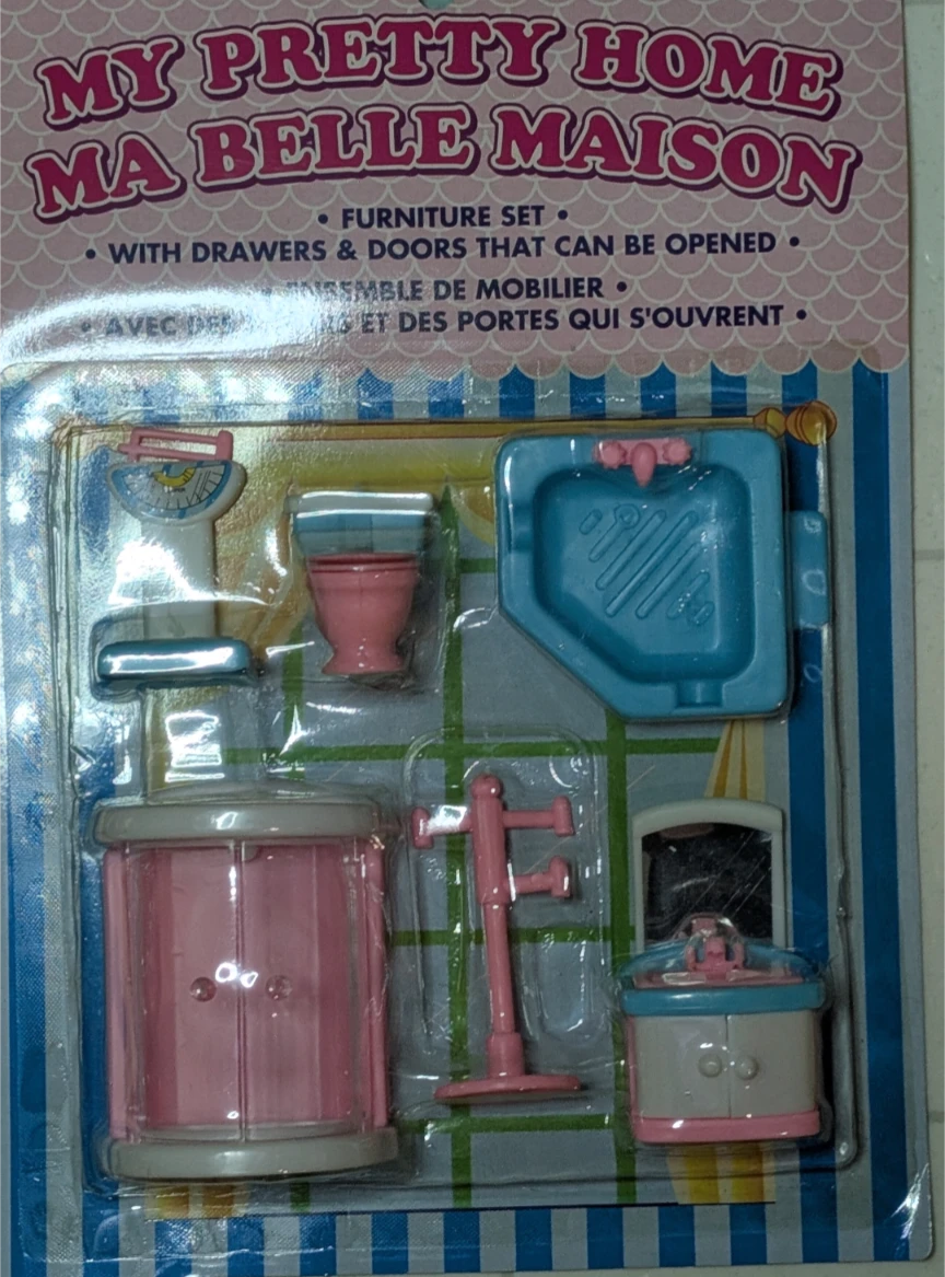 Vintage Doll Furniture - BNIB)