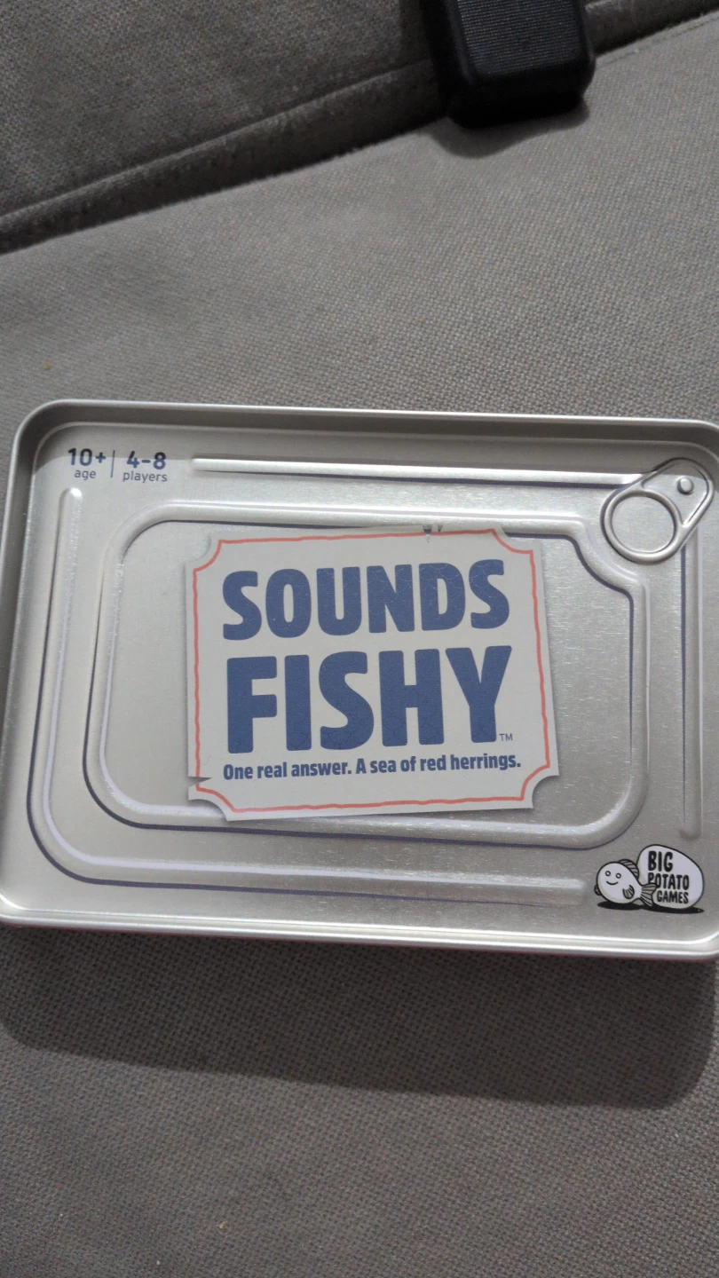 Sounds Fishy Card Game