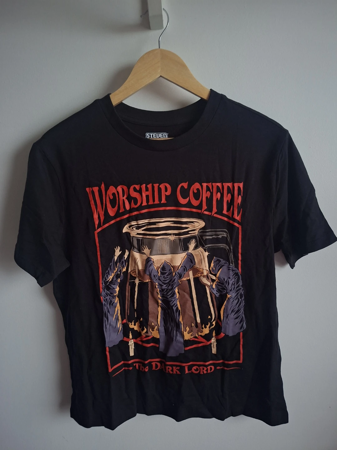 Steven Rhoades Worship Coffee Shirt (BNWT, M)
