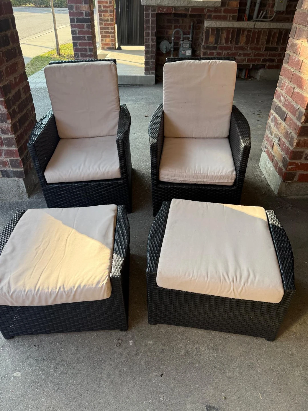 Patio set - photo 3