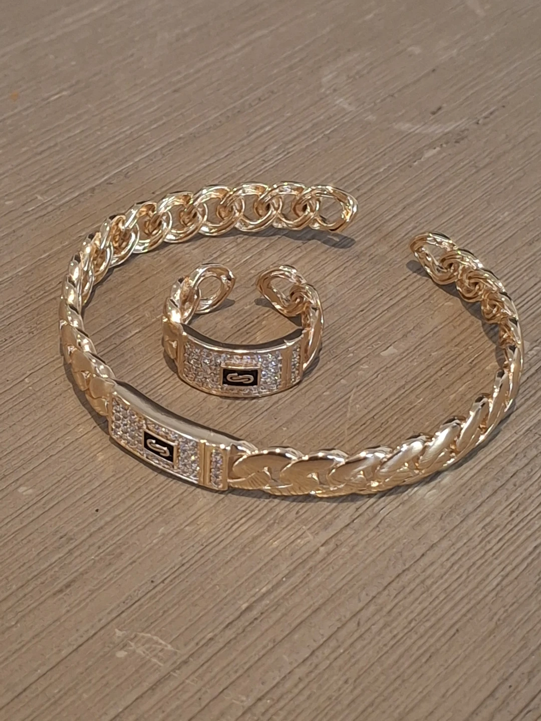Gold Tone Cuban Link Bracelet and Ring Set with 'S' Logo - photo 2
