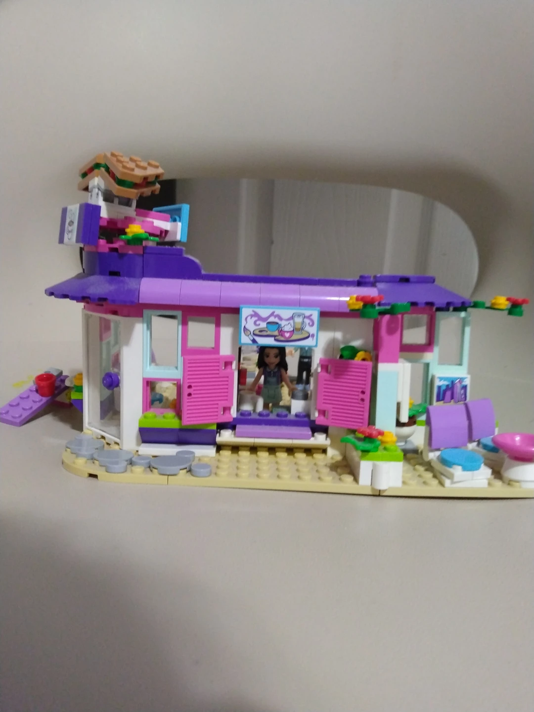 LEGO Friends Emma's Art Cafe