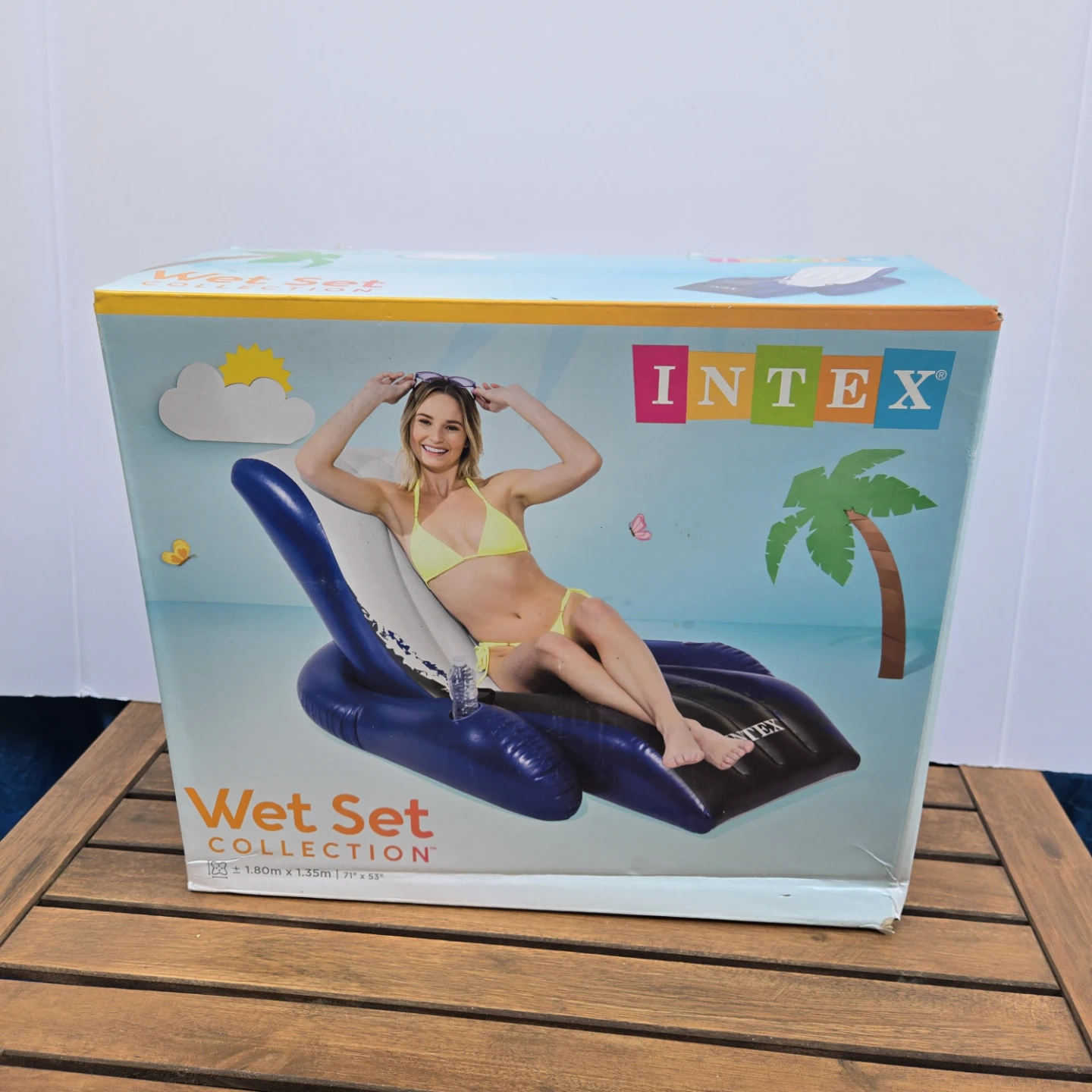Intex inflatable lounger floaty