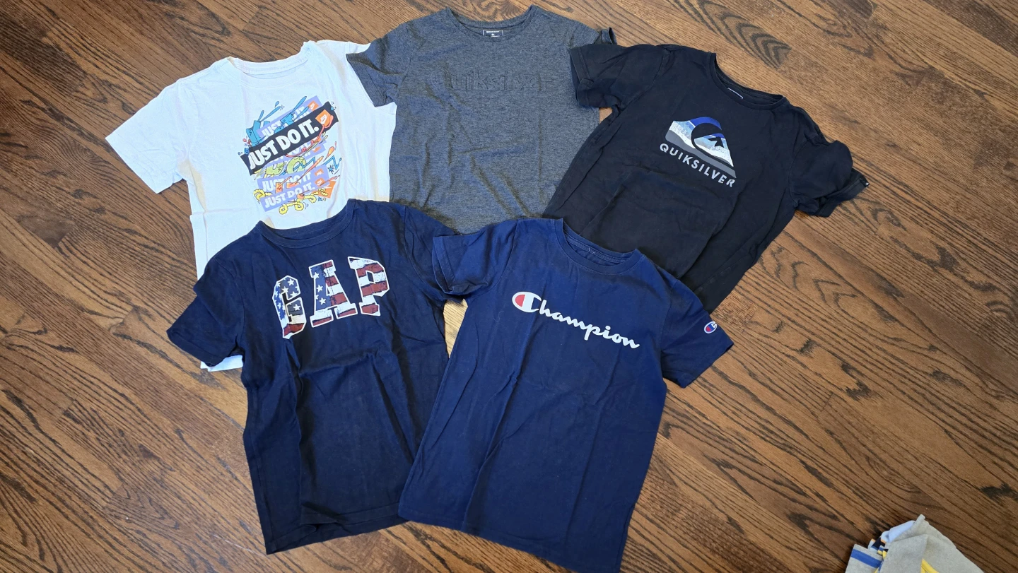 Bundle of 5 branded T-shirts 10/12Y