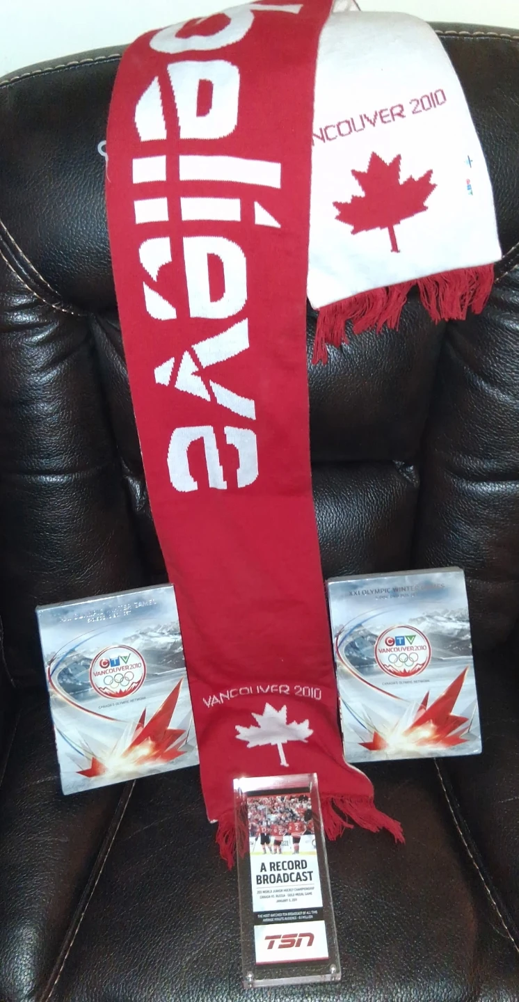 Second Skin CTV London 2012 Canada Olympic Track Jacket - photo 3