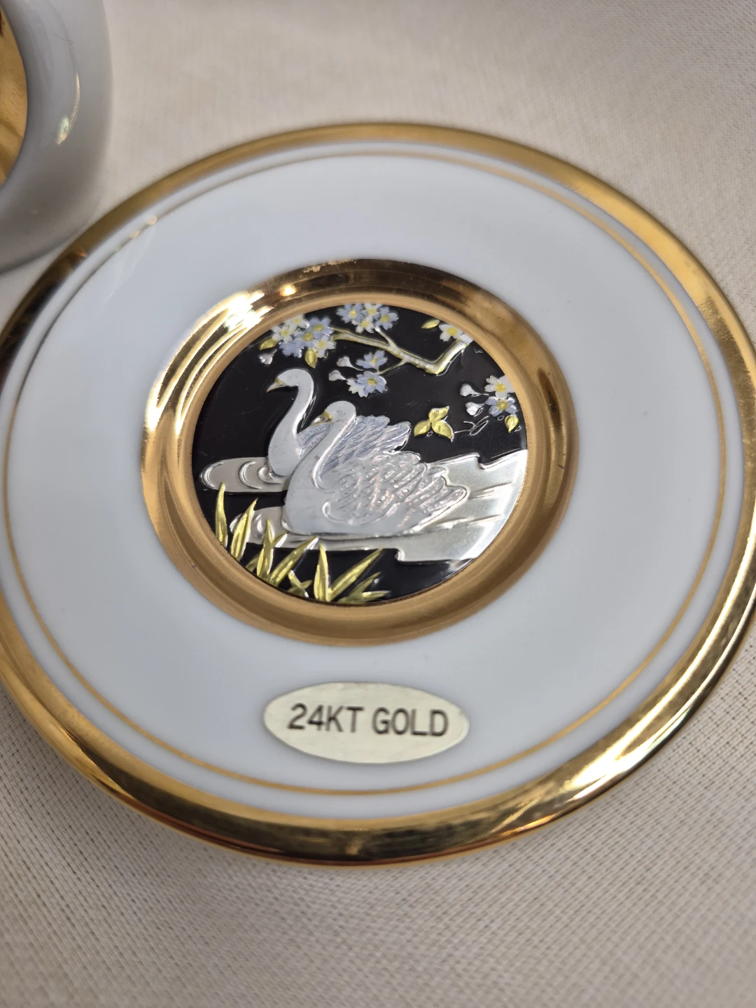 Art of Chokin Porcelain Vase & Plate Set 24kt Gold Edge... - photo 4