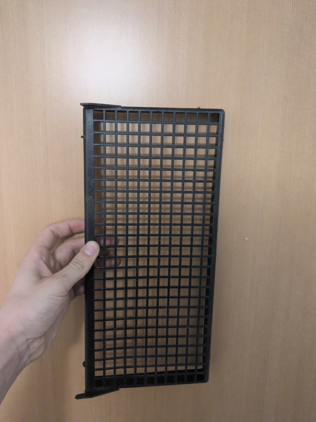 Ford focus cabin filter top cover - photo 2