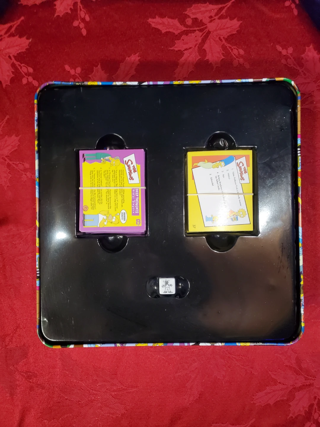 The Simpsons Ultimate Trivia Game Tin - photo 2