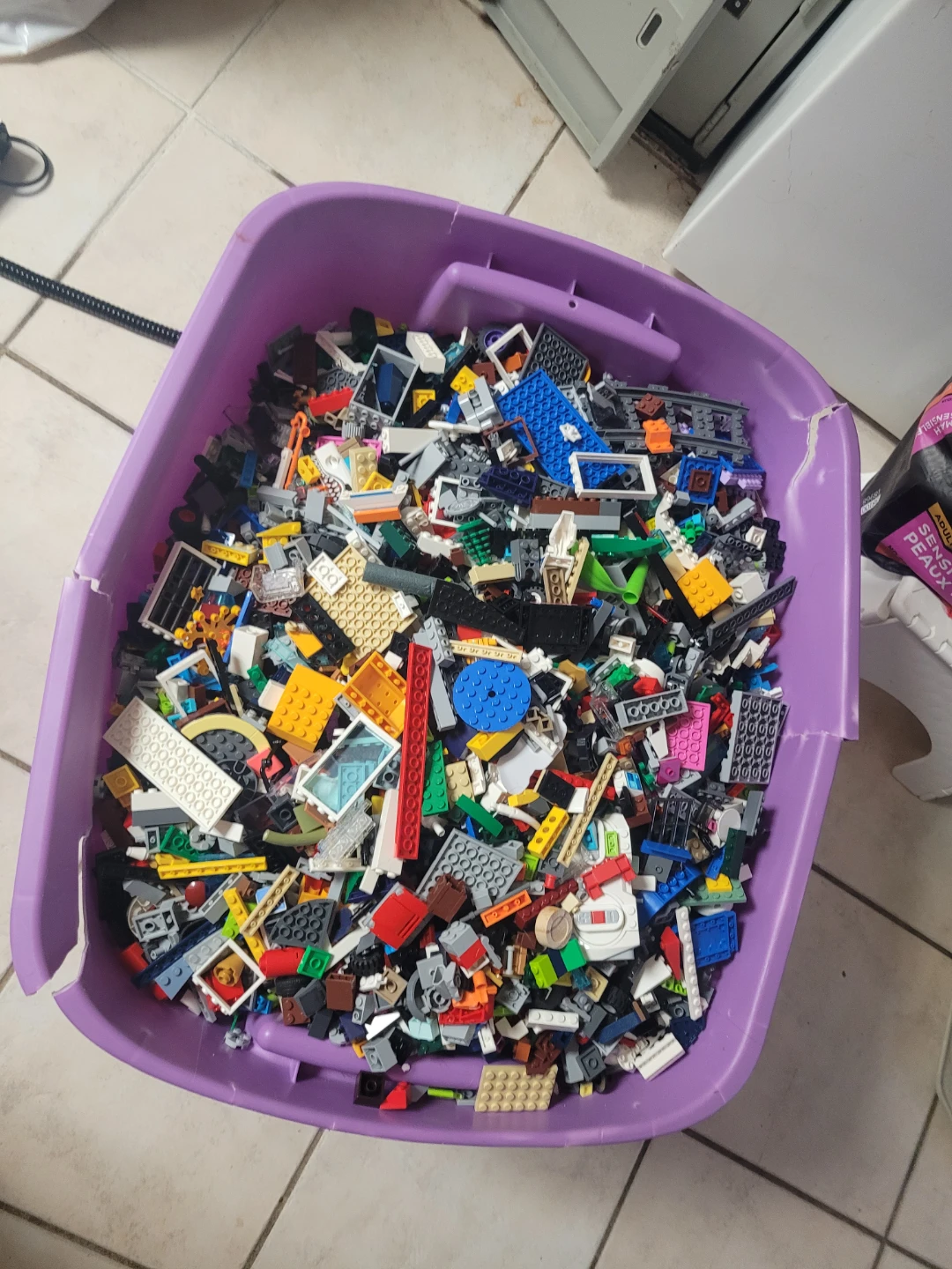 LEGO 40 POUNDS $10 A POUNDS RADOM PICK or $300 for 40 pounds - photo 2