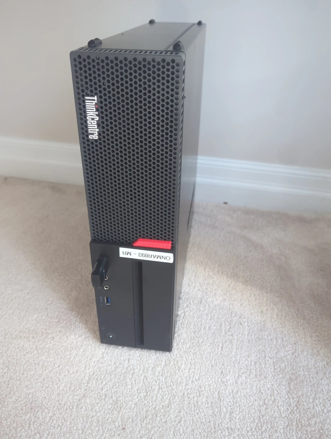 Lenovo ThinkCentre M900 Small Form Factor Desktop PC