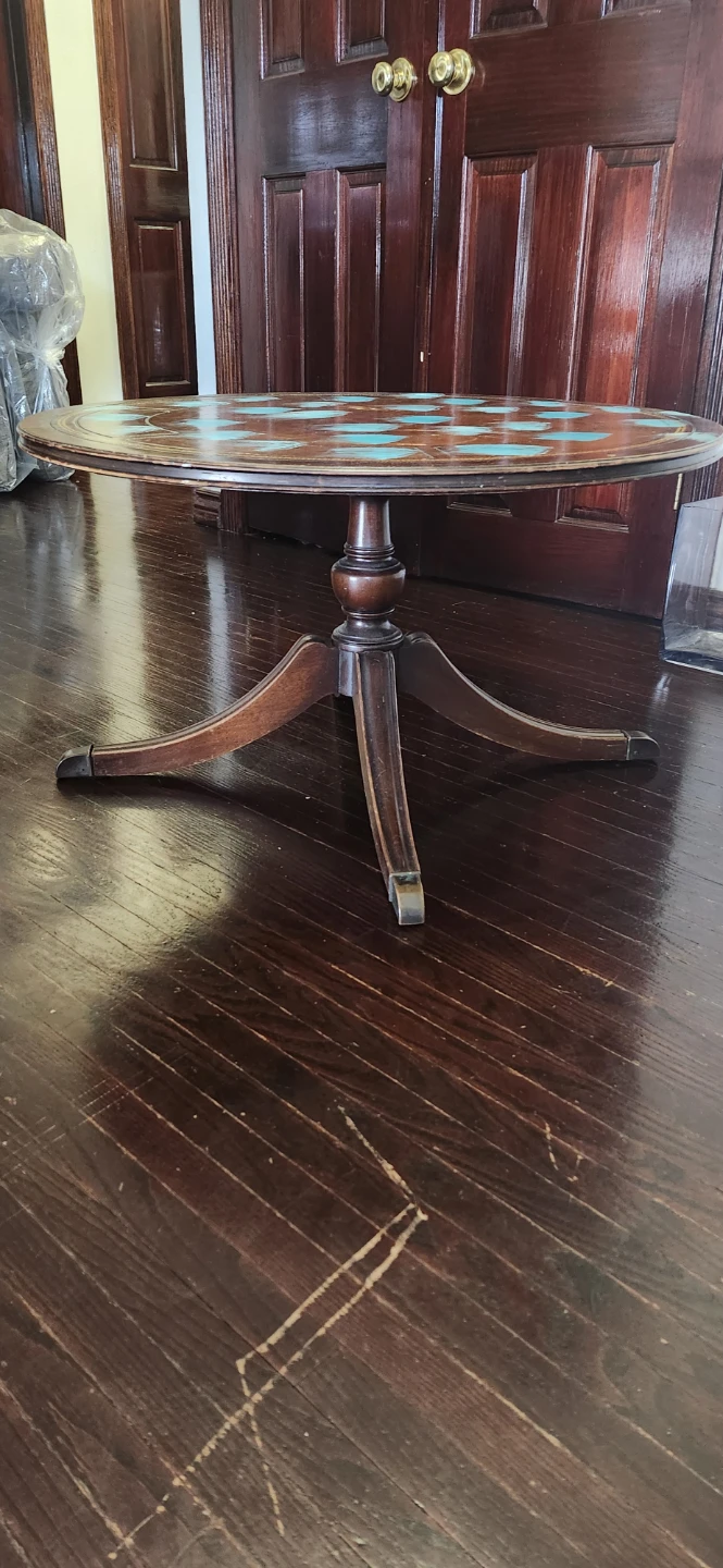 Round Pedestal Accent Table - photo 3