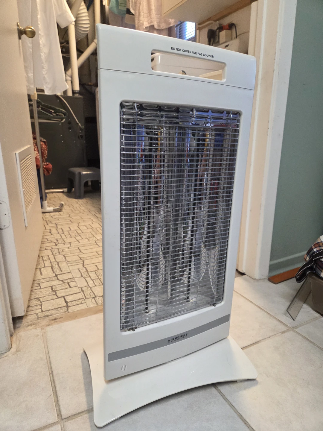 Airworks Oscillating Radiant Carbon Heater - photo 2