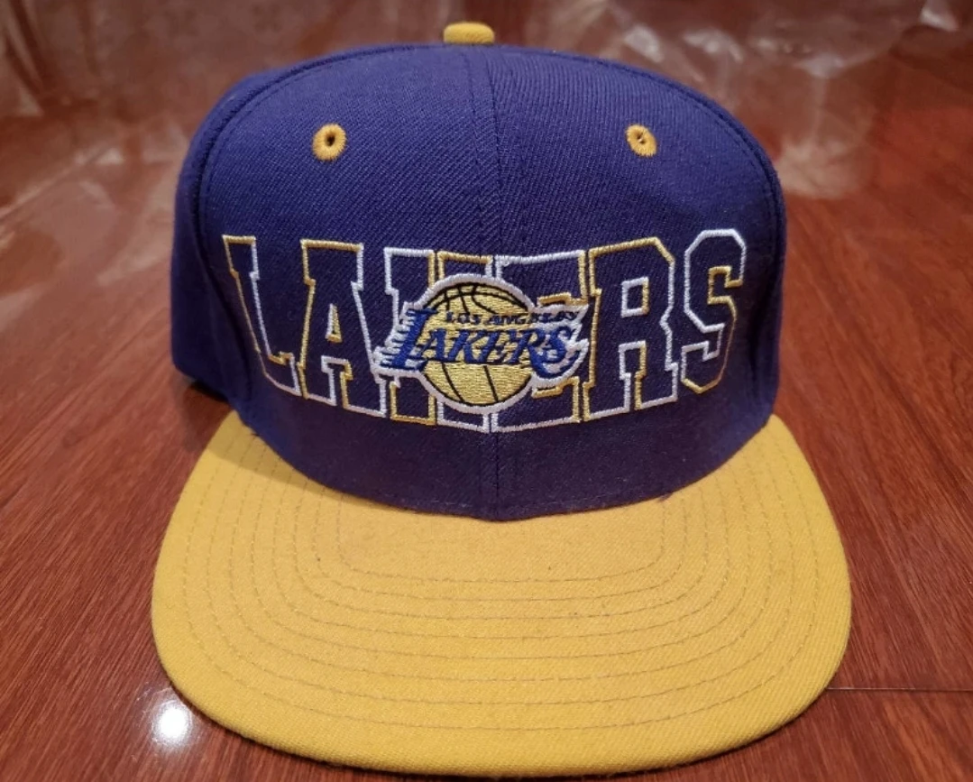 Vintage sports specialties los angeles Lakers ti$a snapback - photo 2