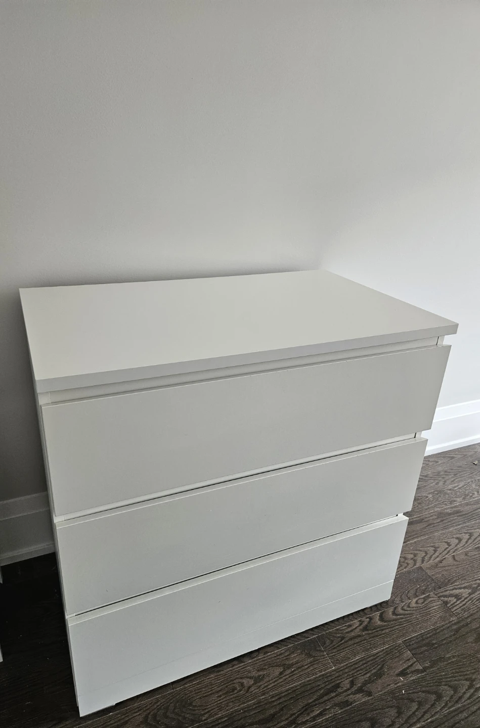 IKEA MALM 3-Drawer Chest - White - photo 2