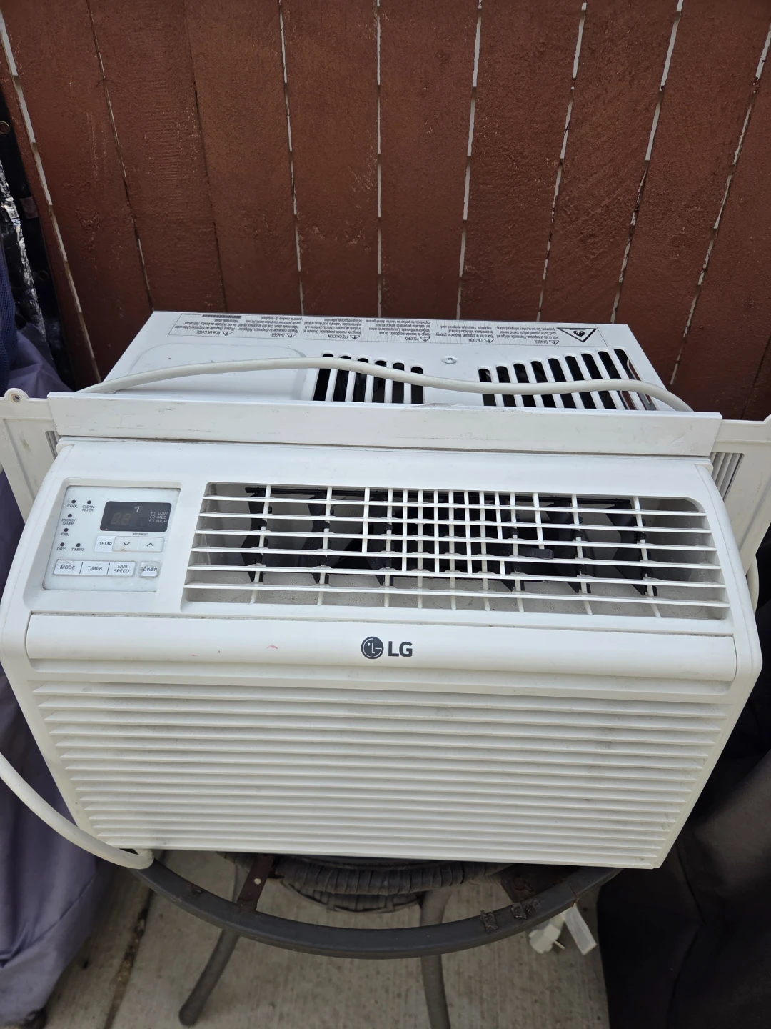 LG LW6017R 6,000 BTU Room Air Conditioner - photo 4