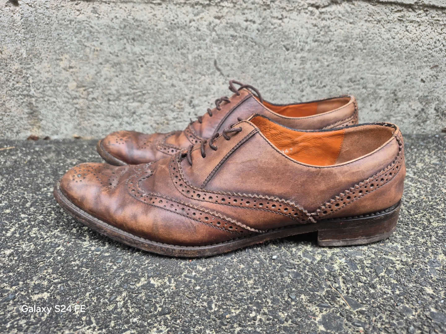 Brown Leather Wingtip Brogue Shoes - photo 2