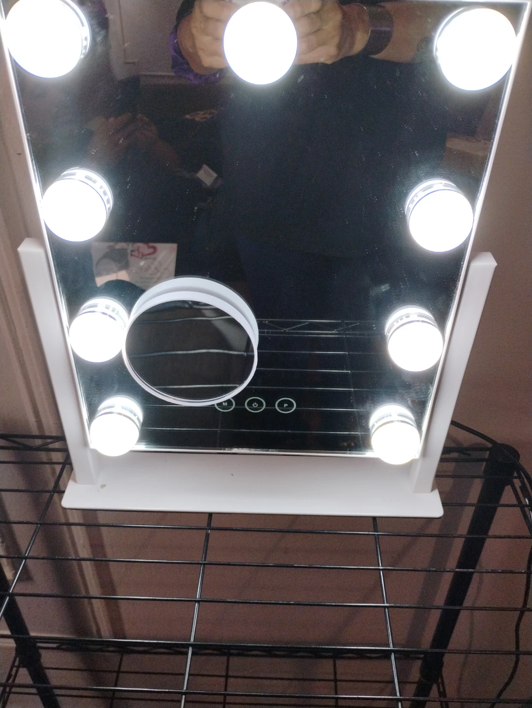 🌱 Mirror with Lights