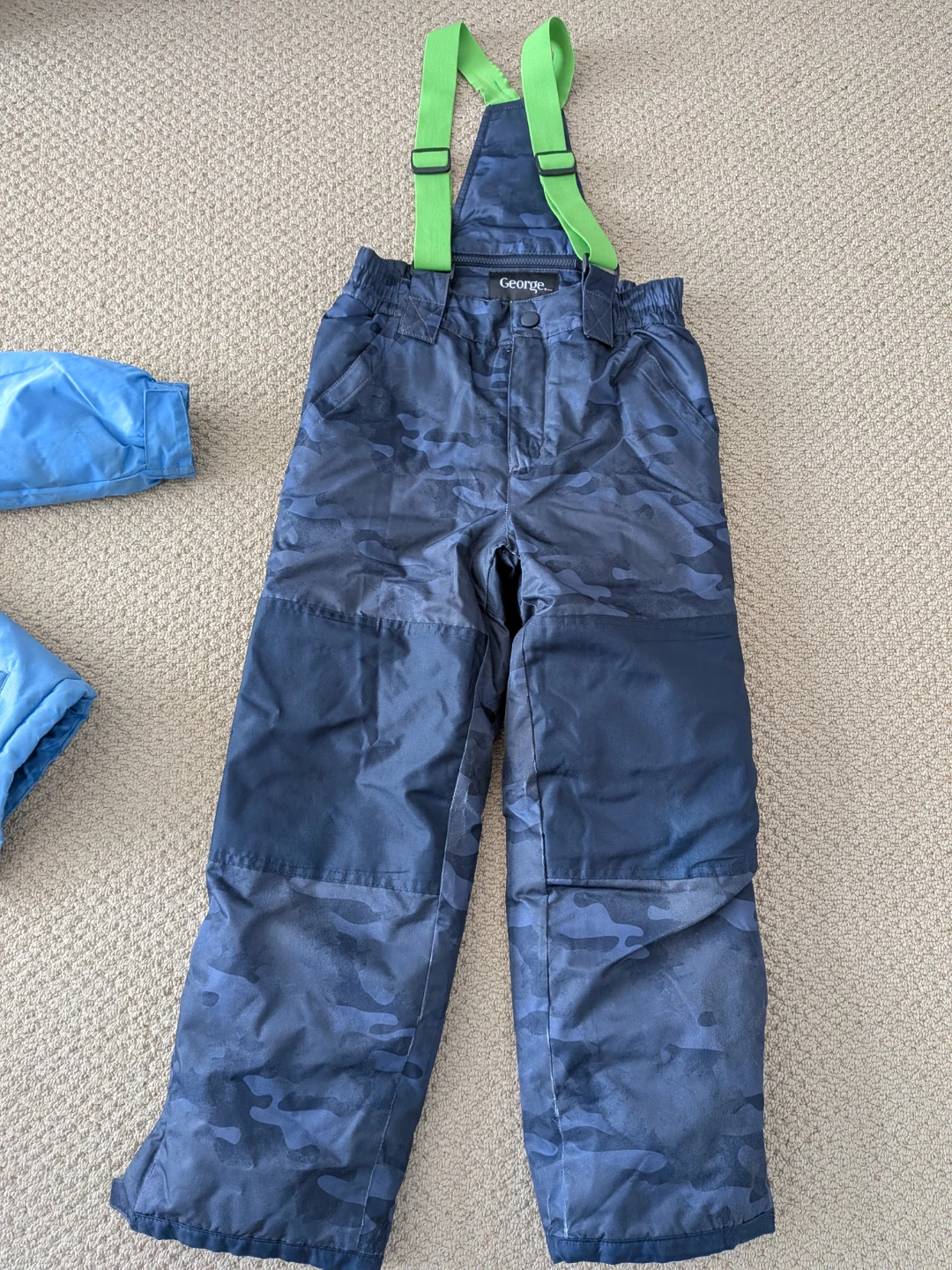 Snow suit set kid's large 10/12 - photo 4