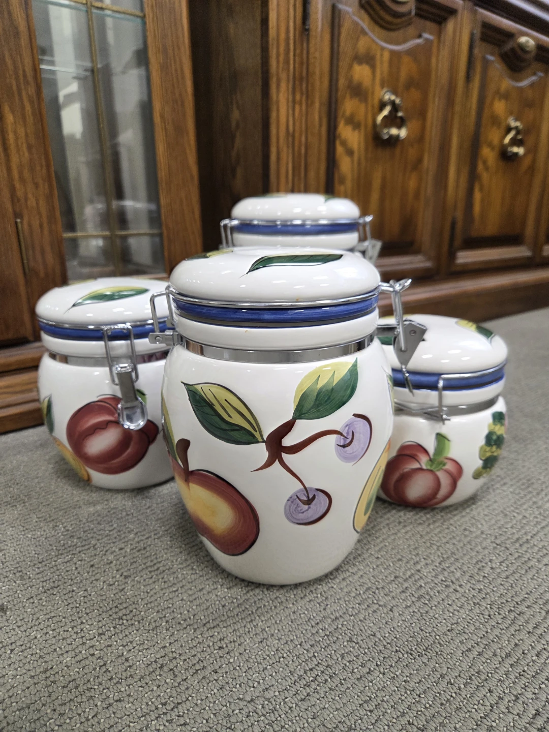 Set of 4 Ceramic Canisters with Fruit Design