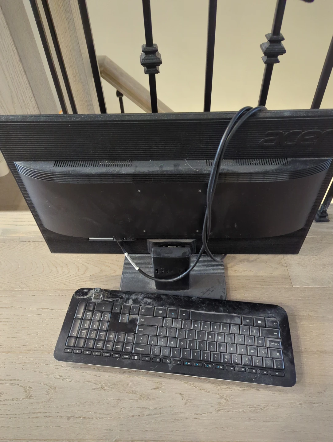 Acer Monitor and Keyboard Set