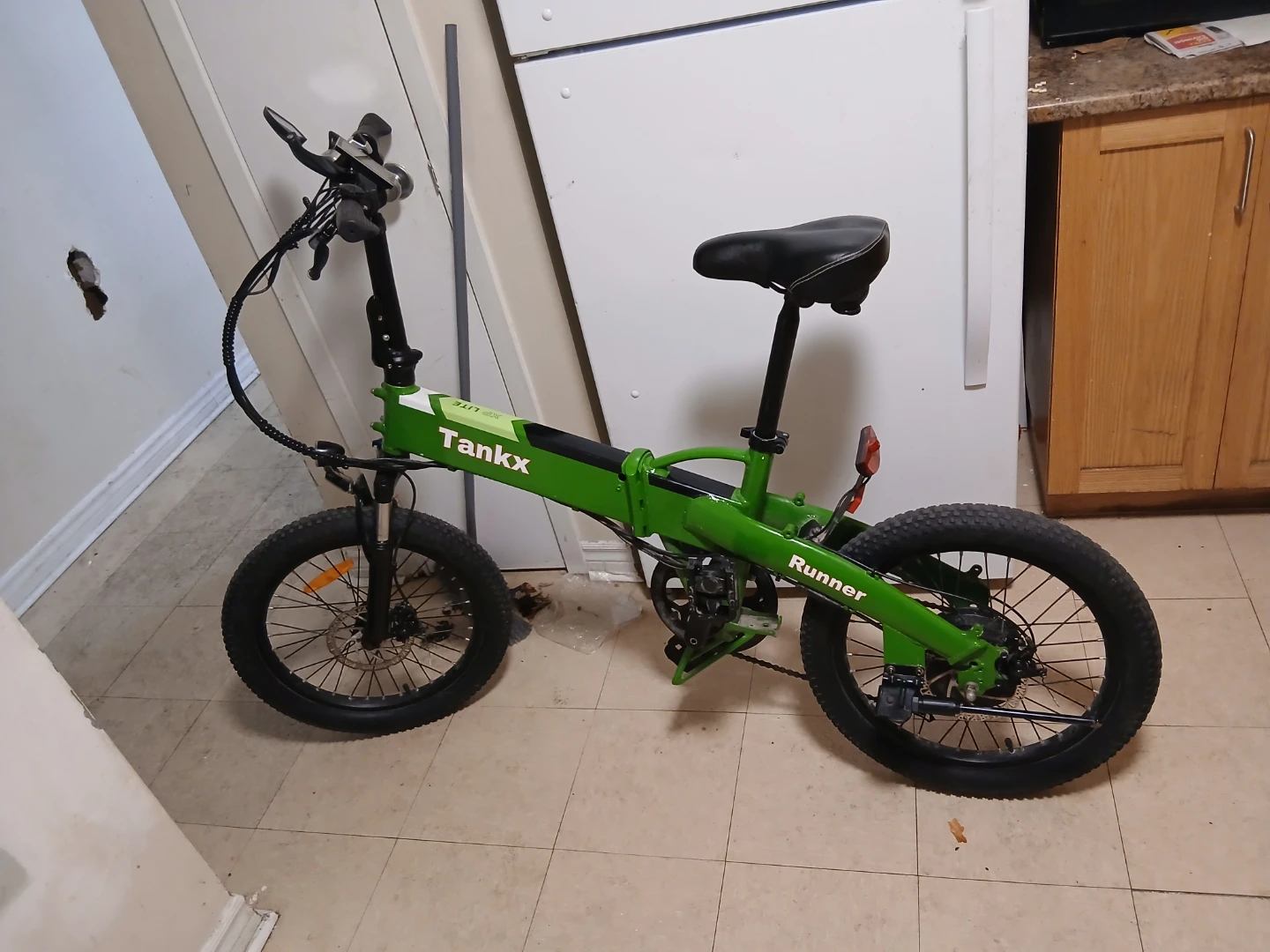 Green Tankxx Electric Scooter - photo 2