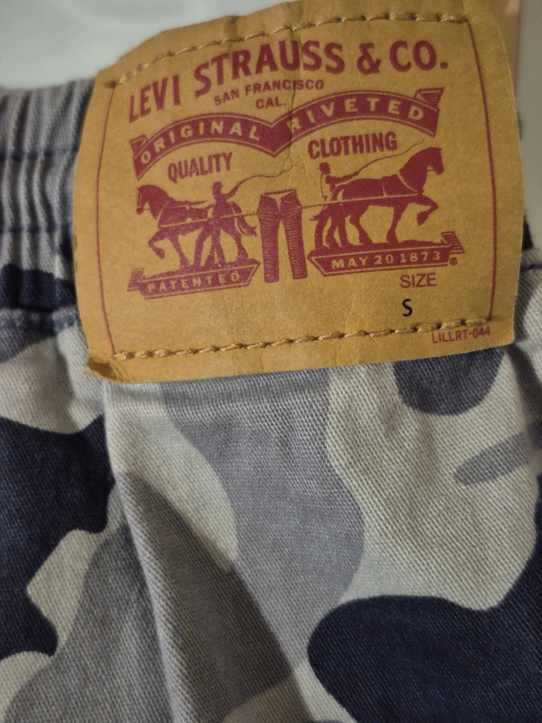Levi Strauss & Co. Cargo Shorts - Size S - photo 4