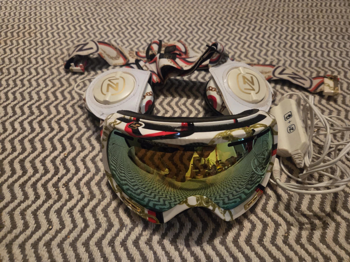 Von Zipper Skullcandy Goggles with integrated audio - photo 3