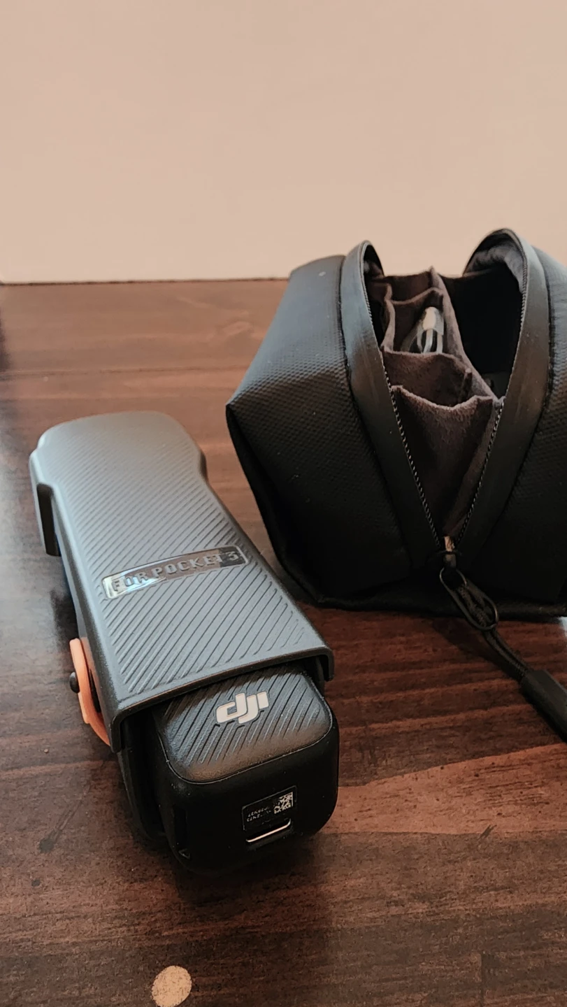 DJI Osmo Pocket 3 Creator Combo - photo 2
