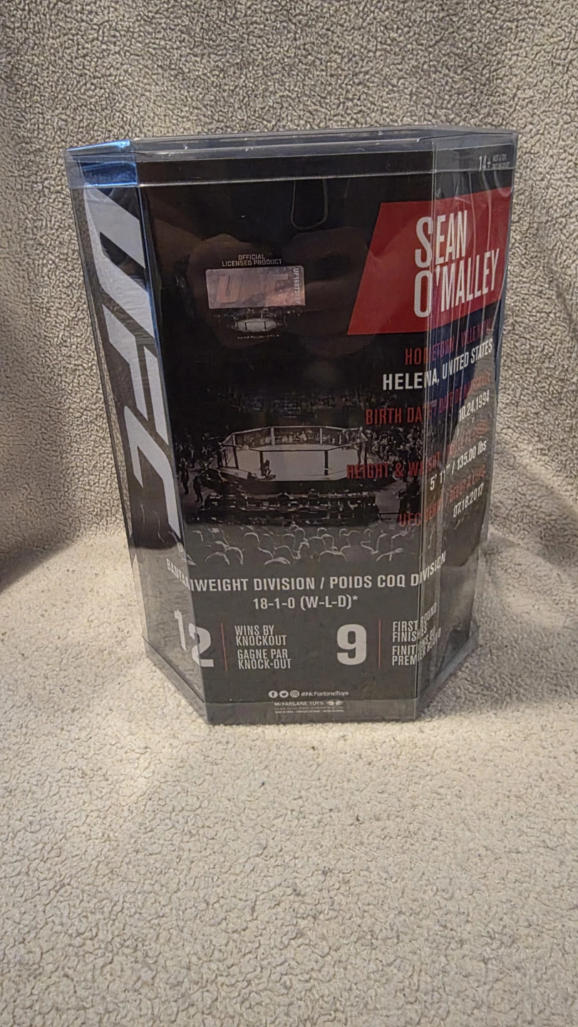 McFarlane Toys UFC Sean O'Malley Platinum Action Figure - photo 3