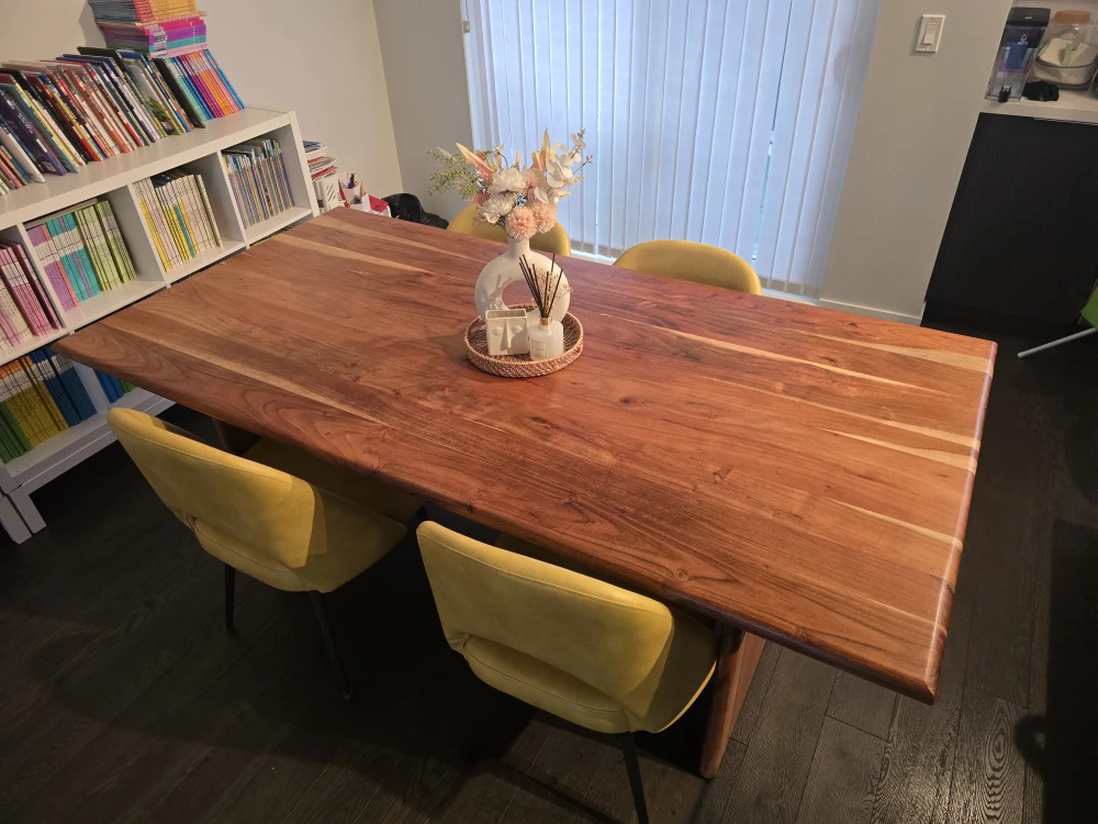 Solid Wood Dining Set (Table + 4 Chairs) + FREE Decor - photo 2