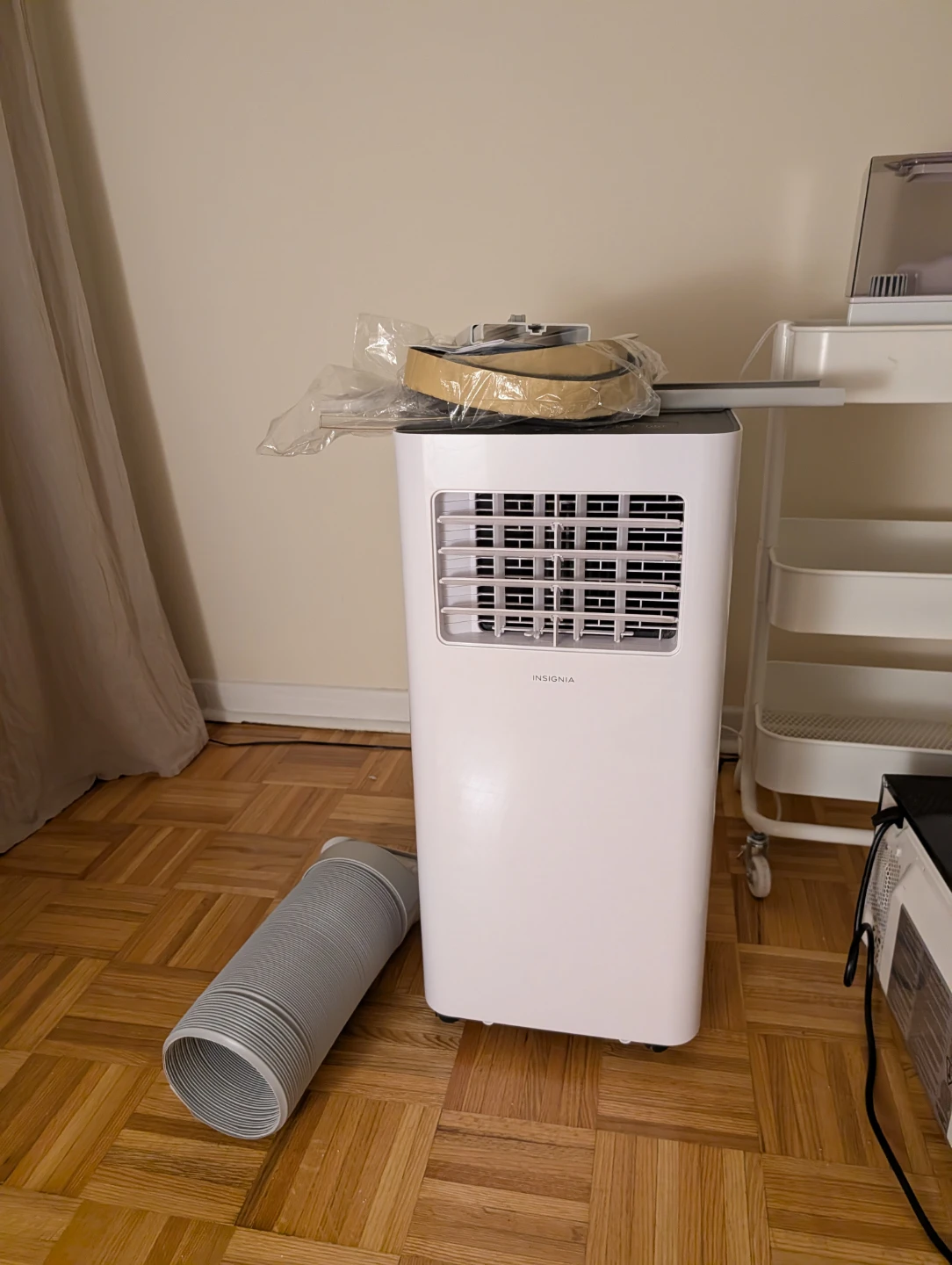 Insignia Portable Air Conditioner -10000 BTU