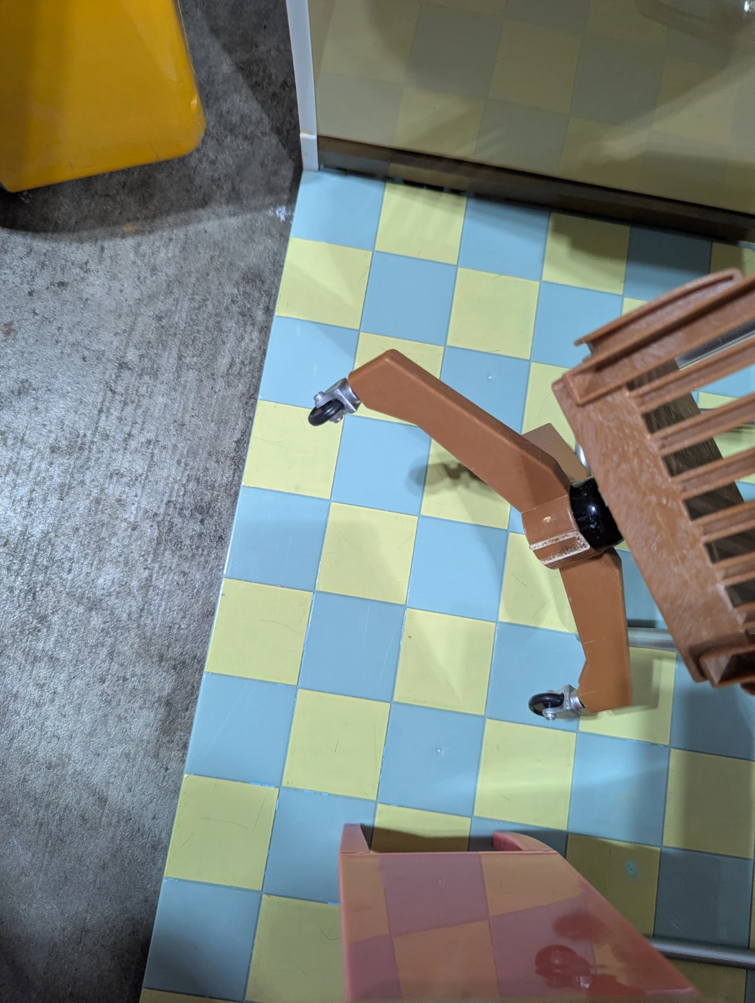Dollhouse School Classroom Playset - photo 2