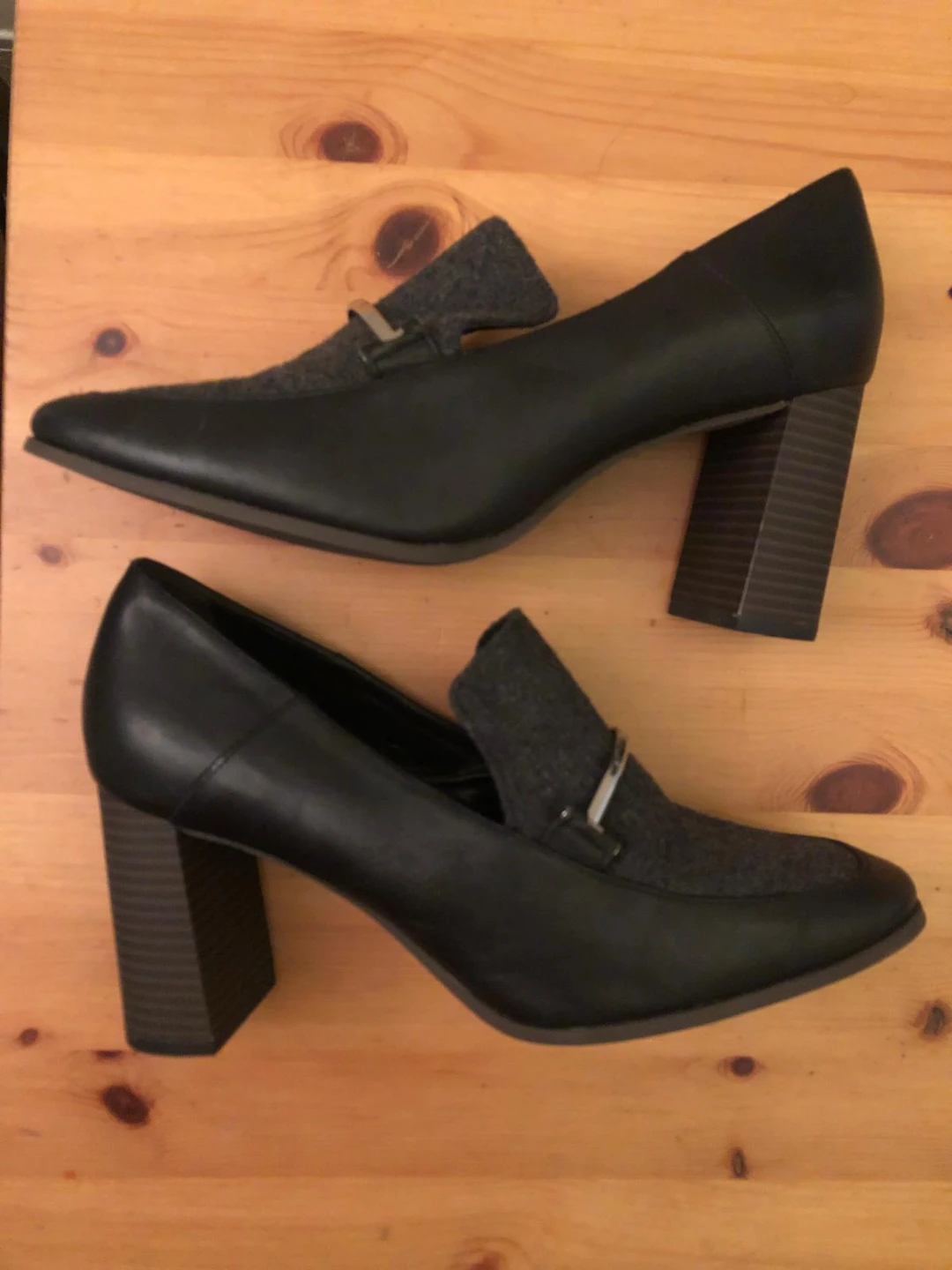 DKNY Women's Black Heeled Loafers Size 7.5 - photo 2
