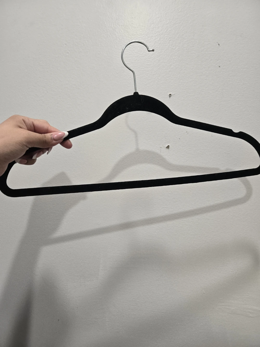 Black Plastic Hangers (Bulk Lot) - photo 2