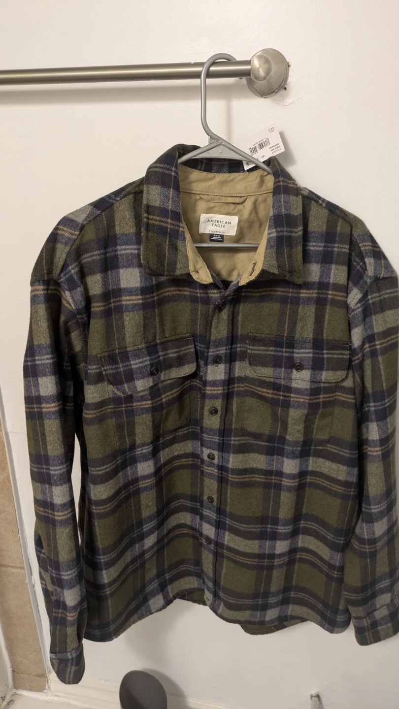 For Sale: American Eagle Flannel Shirt (L/G – Relaxed Fit)