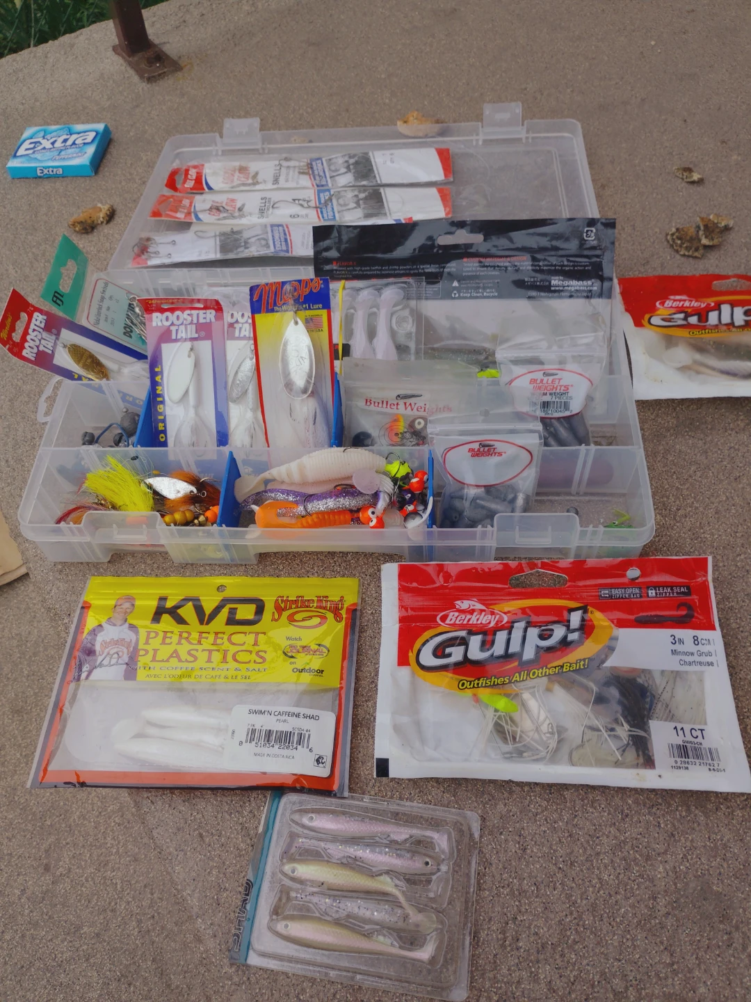Everything here for $60.00. The whole bundle. - photo 2