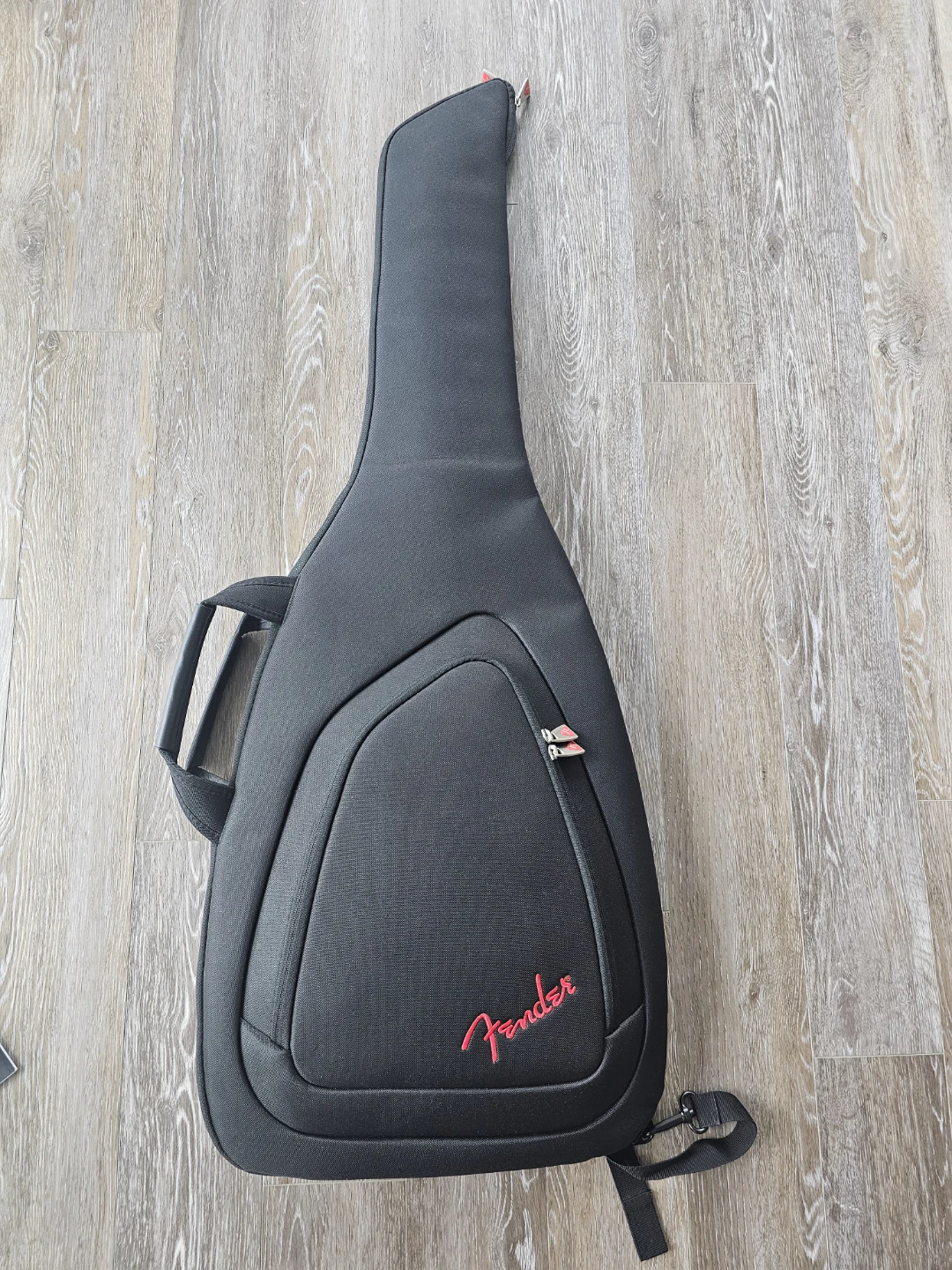 Fender FE610 Electric Guitar Gig Bag