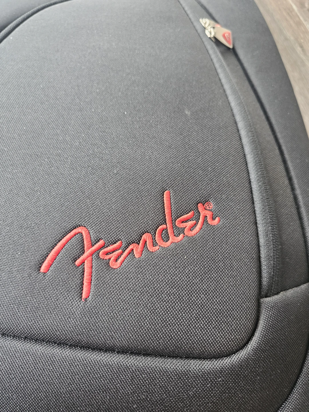 Fender FE610 Electric Guitar Gig Bag - photo 4