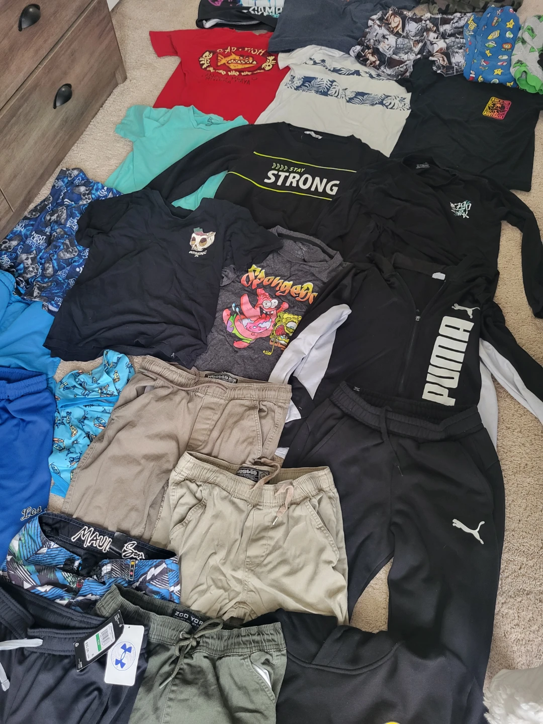 Lots of boys clothes 10-12 years - photo 3