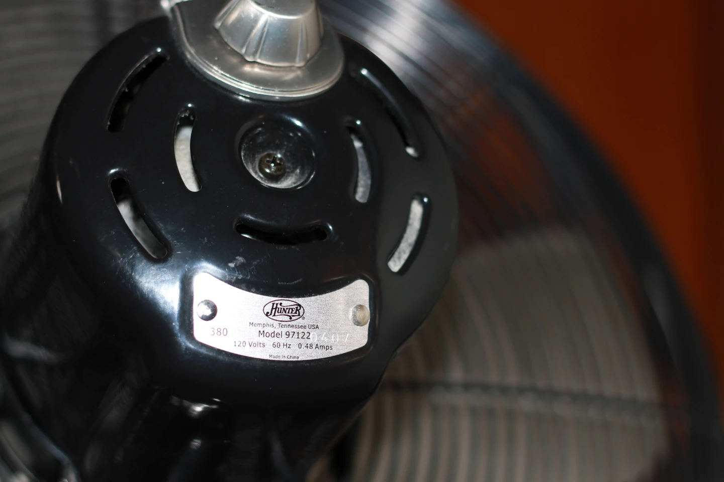 Hunter Pedestal Fan Model 97122 - photo 2