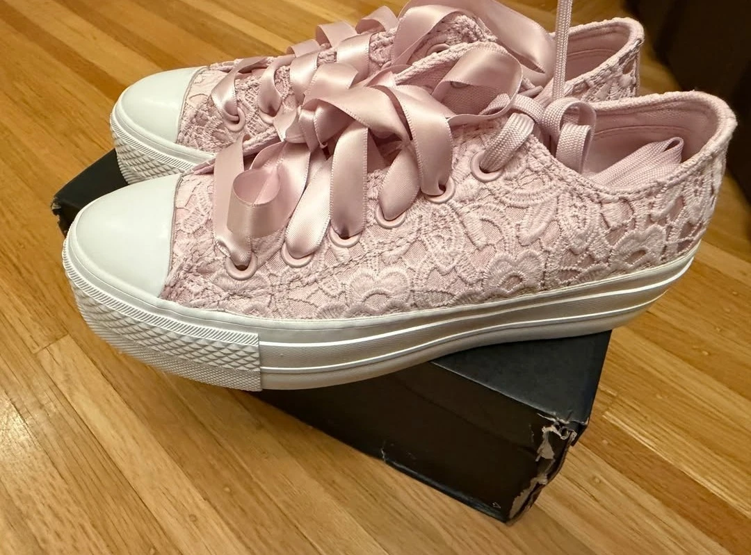 Converse Summit Chuck Taylor All Star Lace Platform Shoes Pink - photo 2