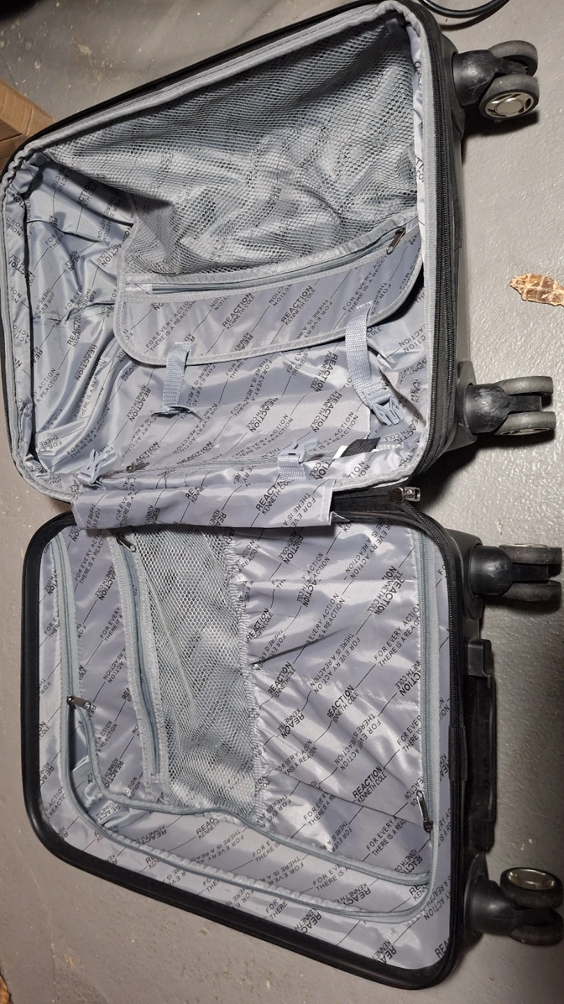 Kenneth Cole Reaction Hardside Carry-On Luggage - photo 3