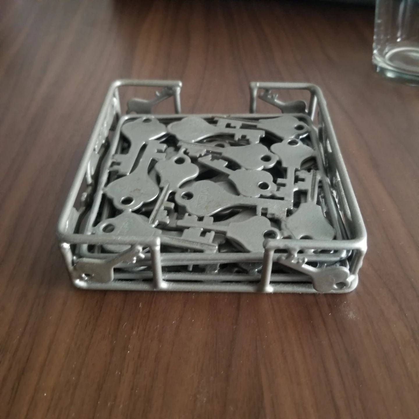 Metal Key Design Coaster Set with Holder - photo 3